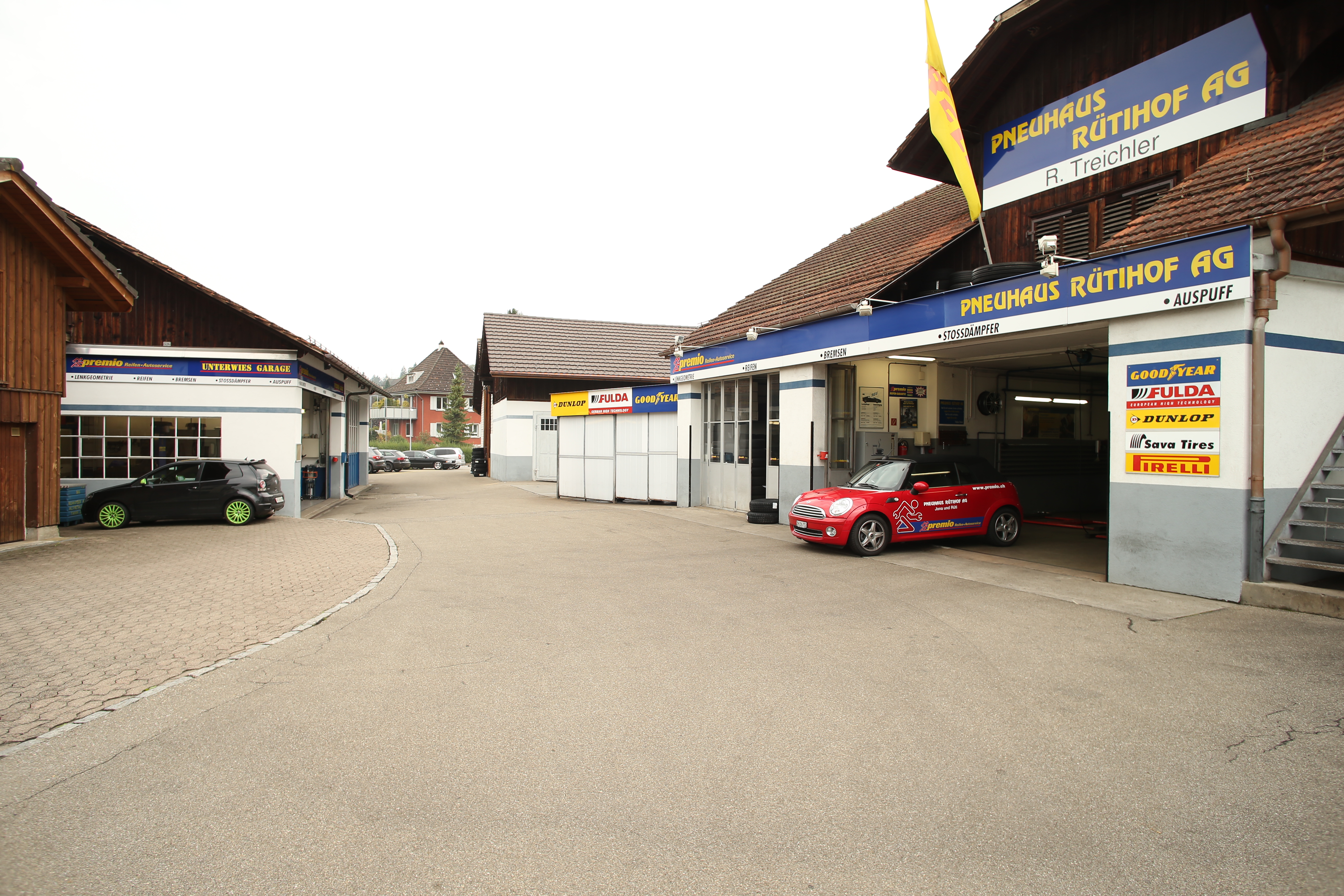 Pneuhaus Rütihof Garage