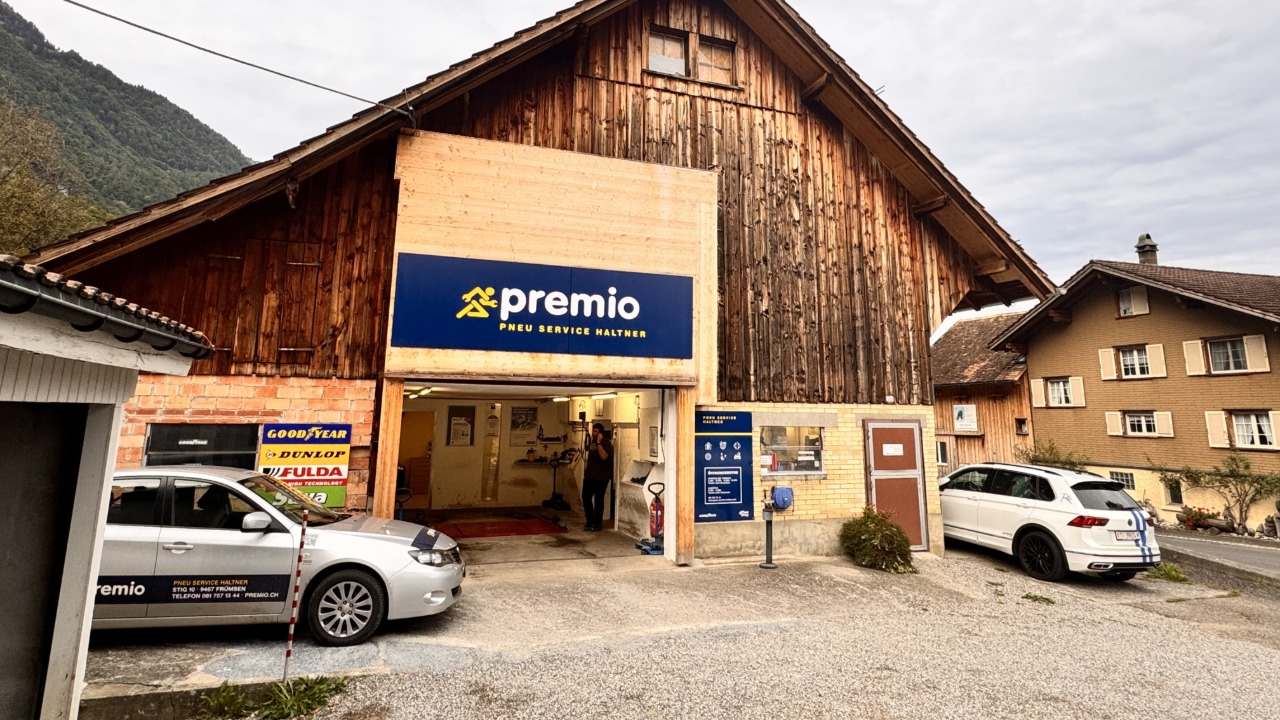 Premio Reifen &amp; Autoservice Pneu Service Haltner - Frümsen